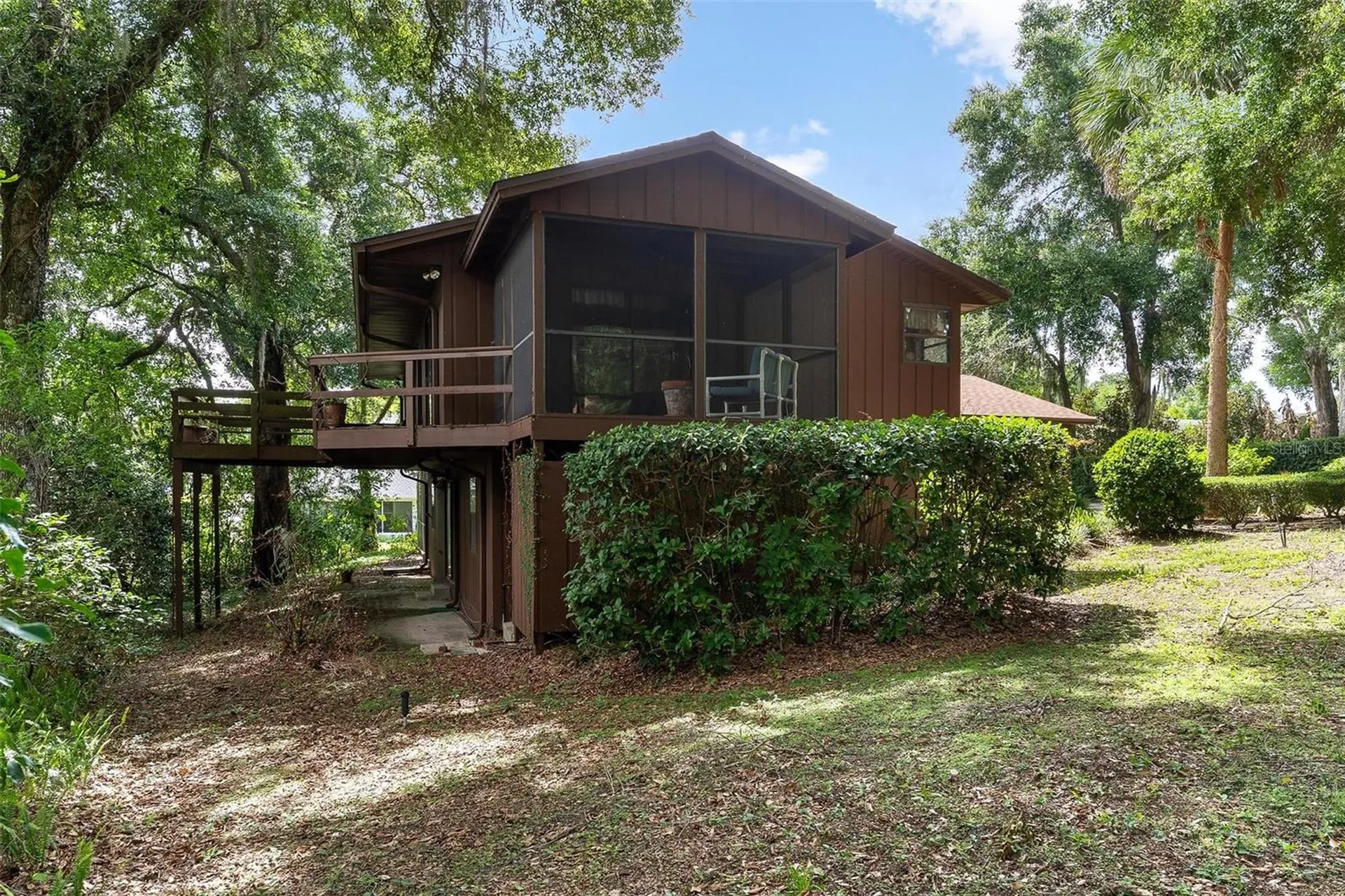1214 W Crooked Lake Place Eustis FL 32726