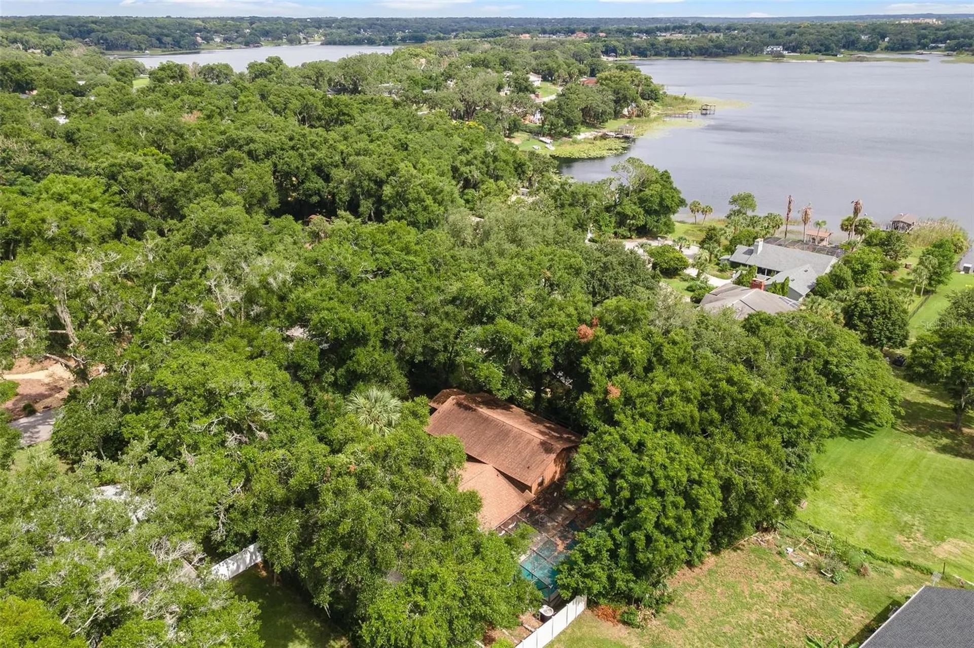 1214 W Crooked Lake Place Eustis FL 32726