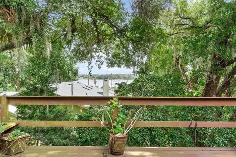 1214 W Crooked Lake Place Eustis FL 32726