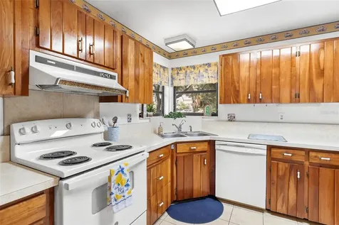 1214 W Crooked Lake Place Eustis FL 32726