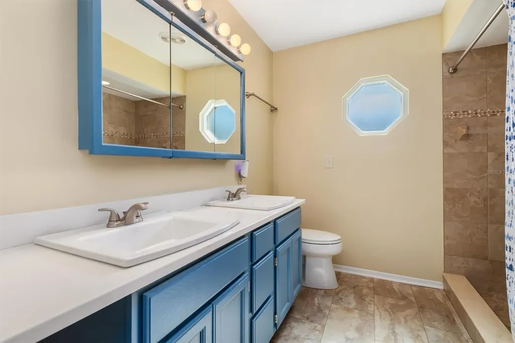 1505 Pine Street E Nokomis FL 34275