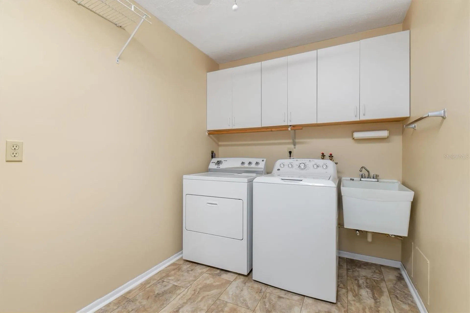 1505 Pine Street E Nokomis FL 34275