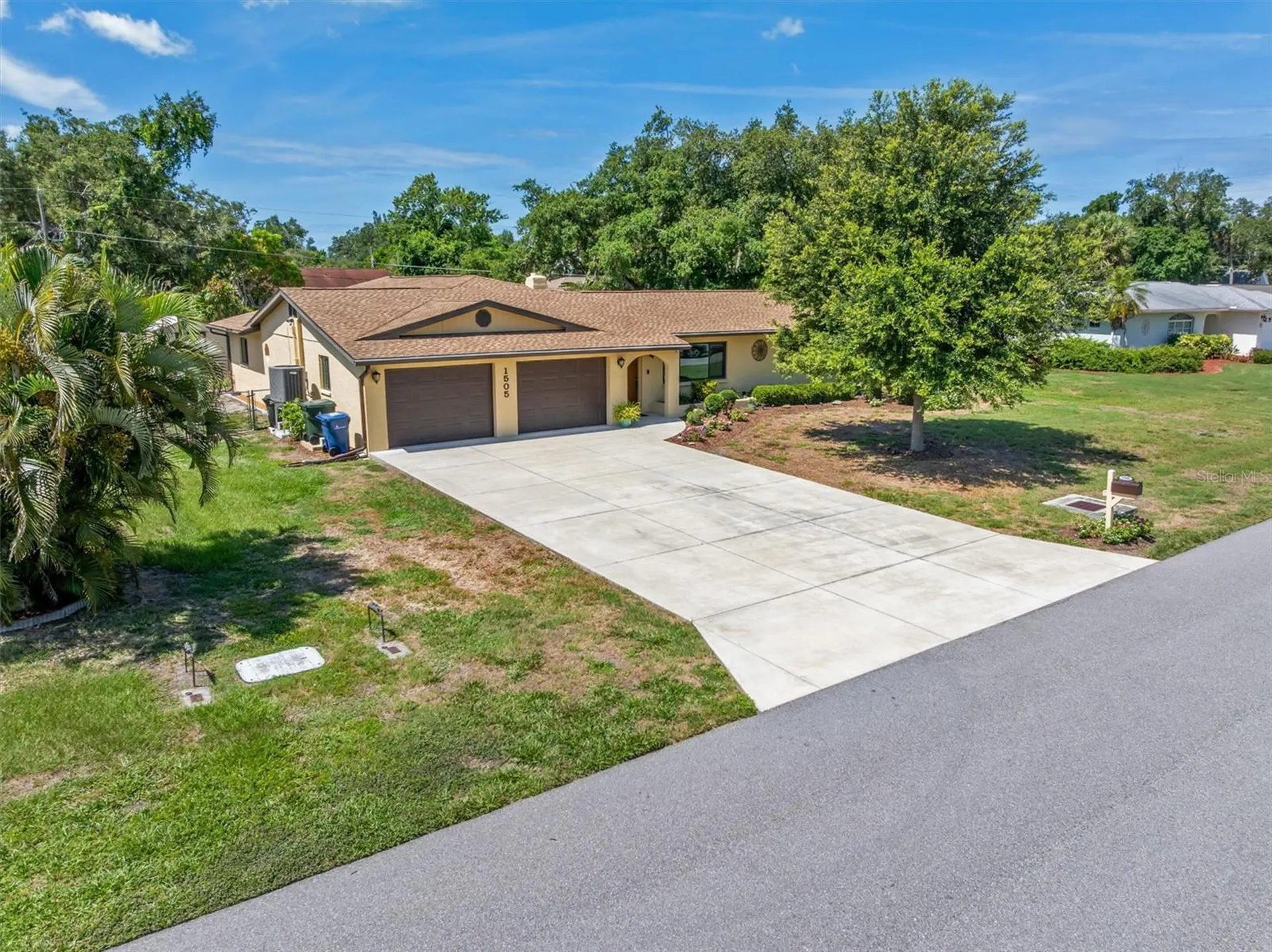 1505 Pine Street E Nokomis FL 34275