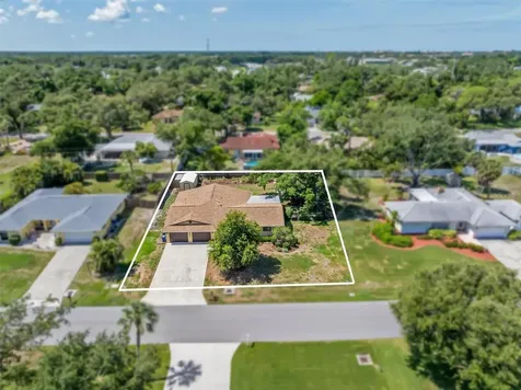 1505 Pine Street E Nokomis FL 34275