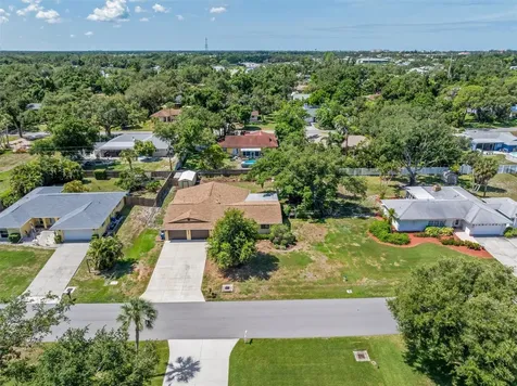 1505 Pine Street E Nokomis FL 34275
