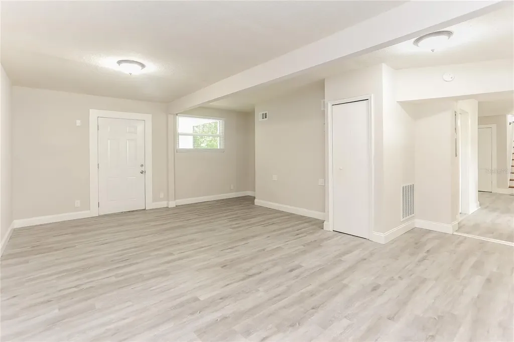 4571 Park Street Jacksonville FL 32205