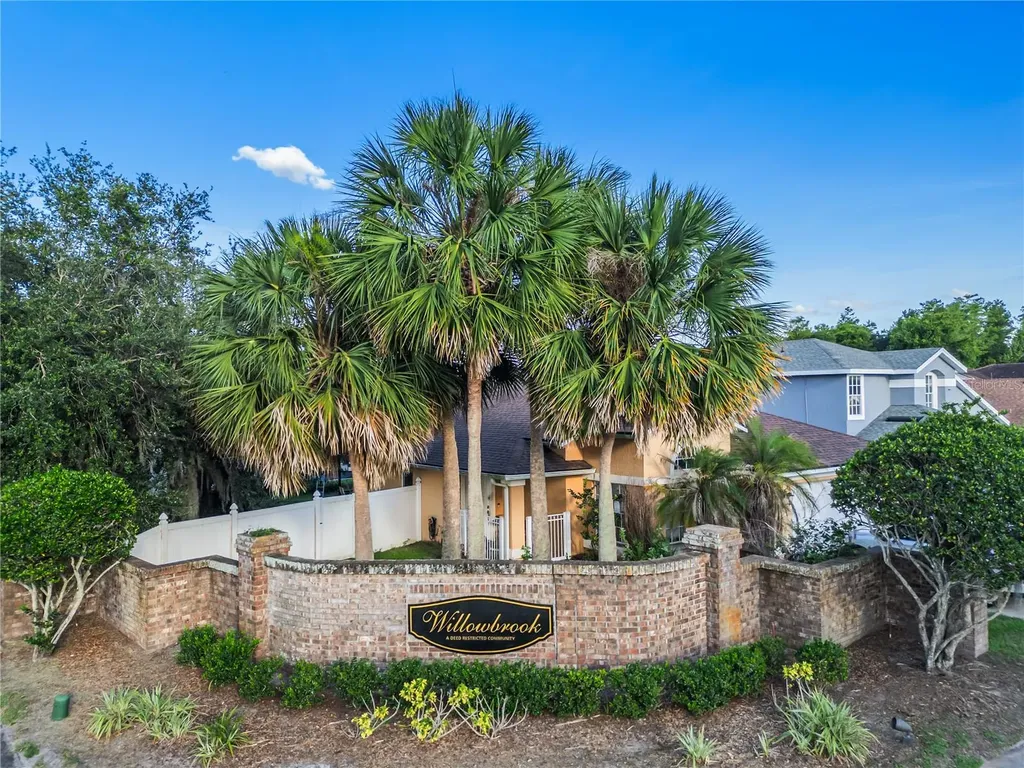 1542 Brook Hollow Drive Orlando FL 32824