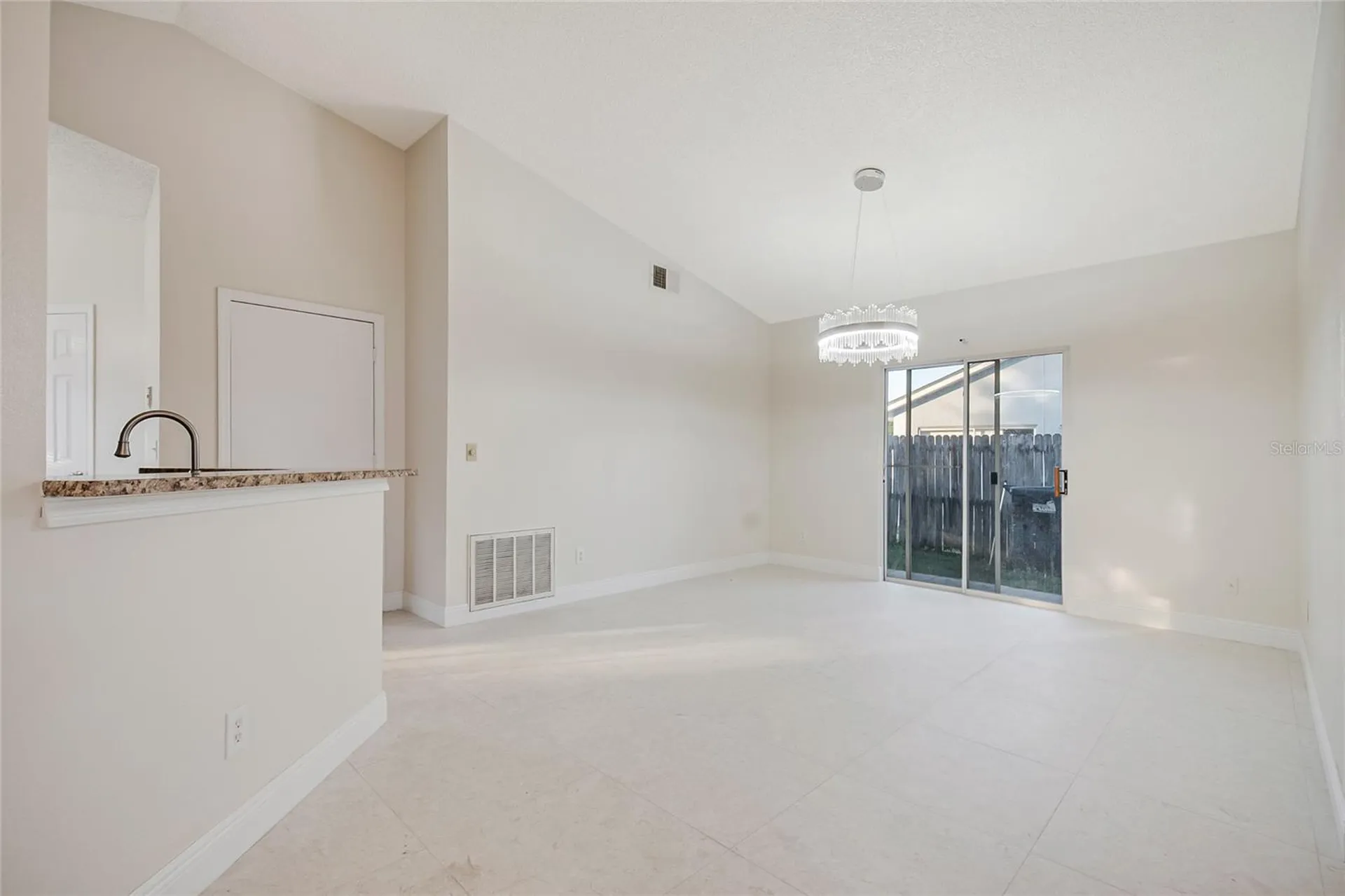1542 Brook Hollow Drive Orlando FL 32824