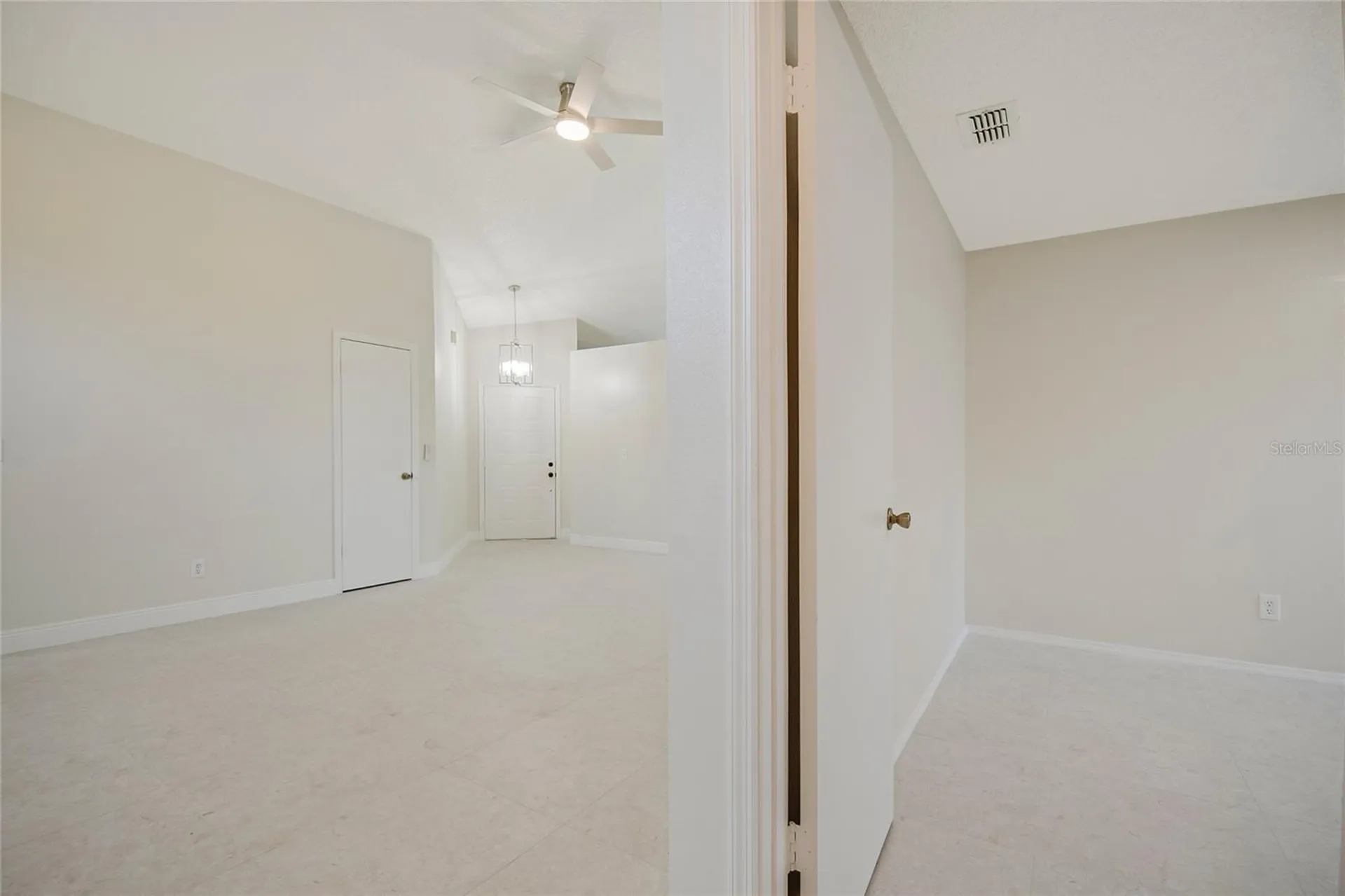 1542 Brook Hollow Drive Orlando FL 32824