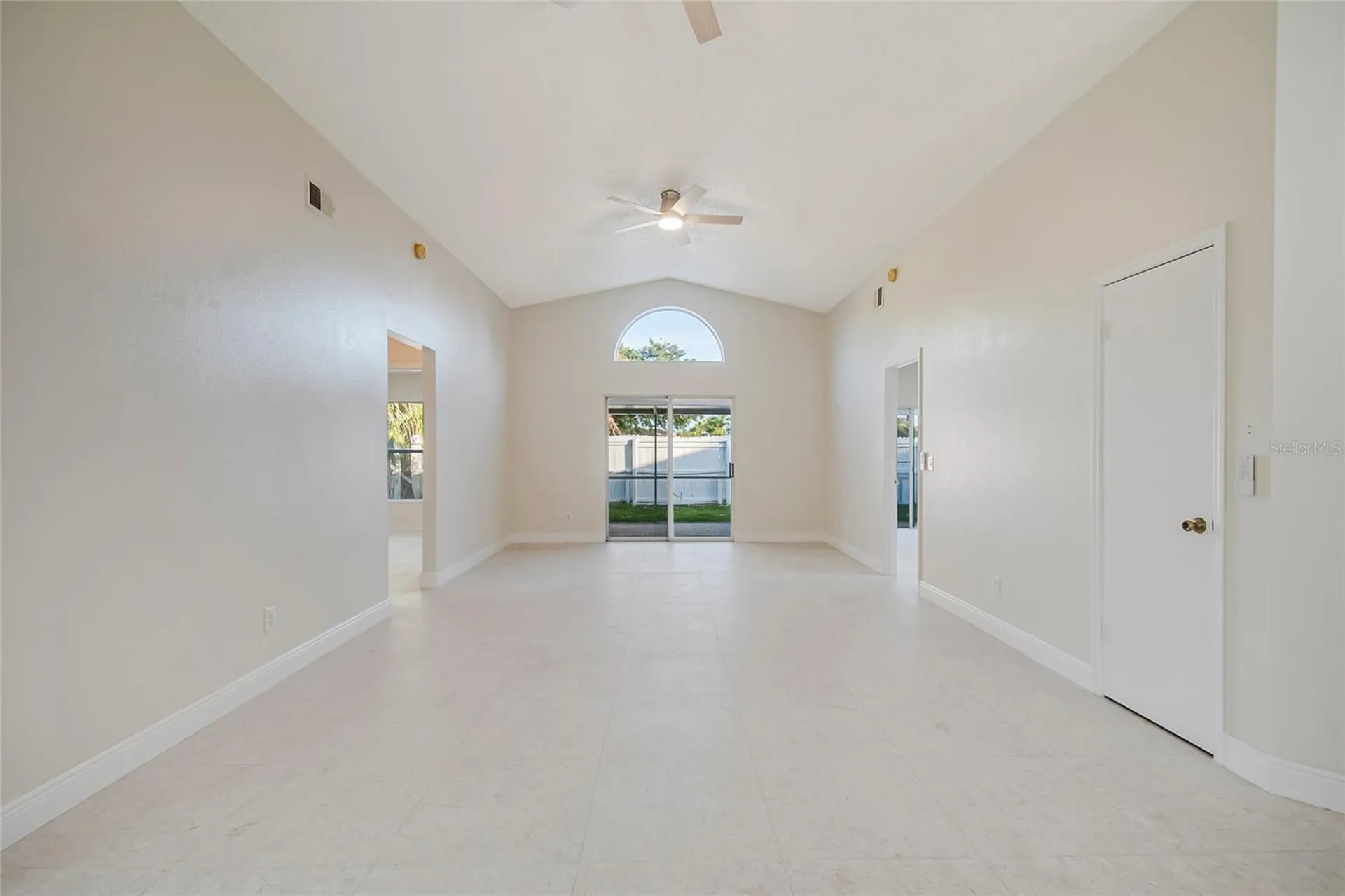 1542 Brook Hollow Drive Orlando FL 32824