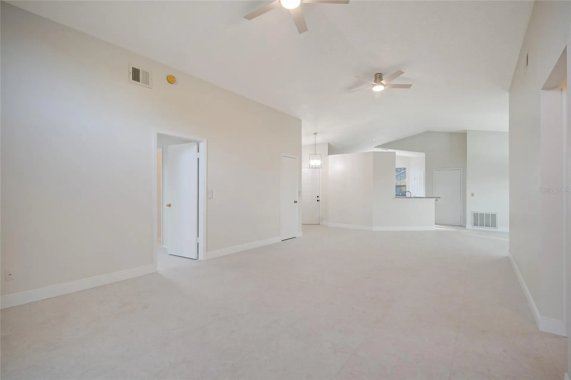 1542 Brook Hollow Drive Orlando FL 32824