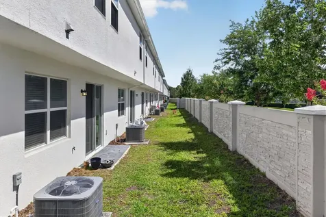 1363 Captiva Cove Sanford FL 32771