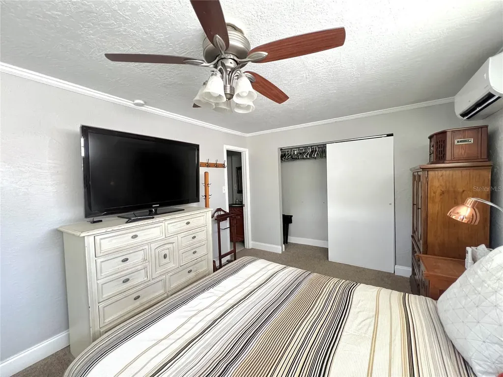 3806 6th Avenue N St Petersburg FL 33713