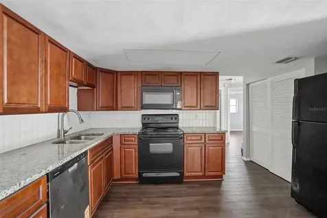 7215 Ivanhoe Drive Port Richey FL 34668