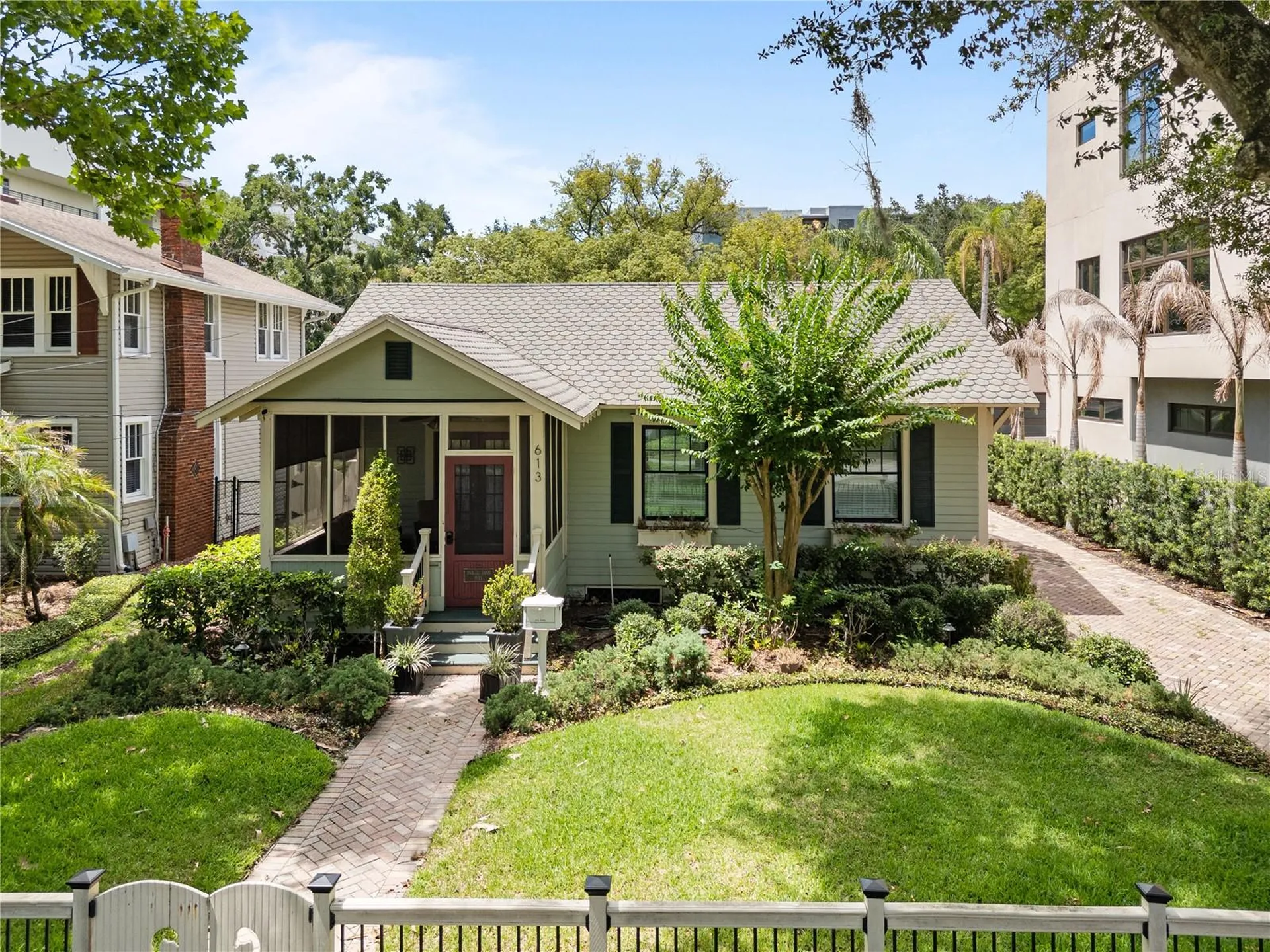 613 E Pine Street Orlando FL 32801