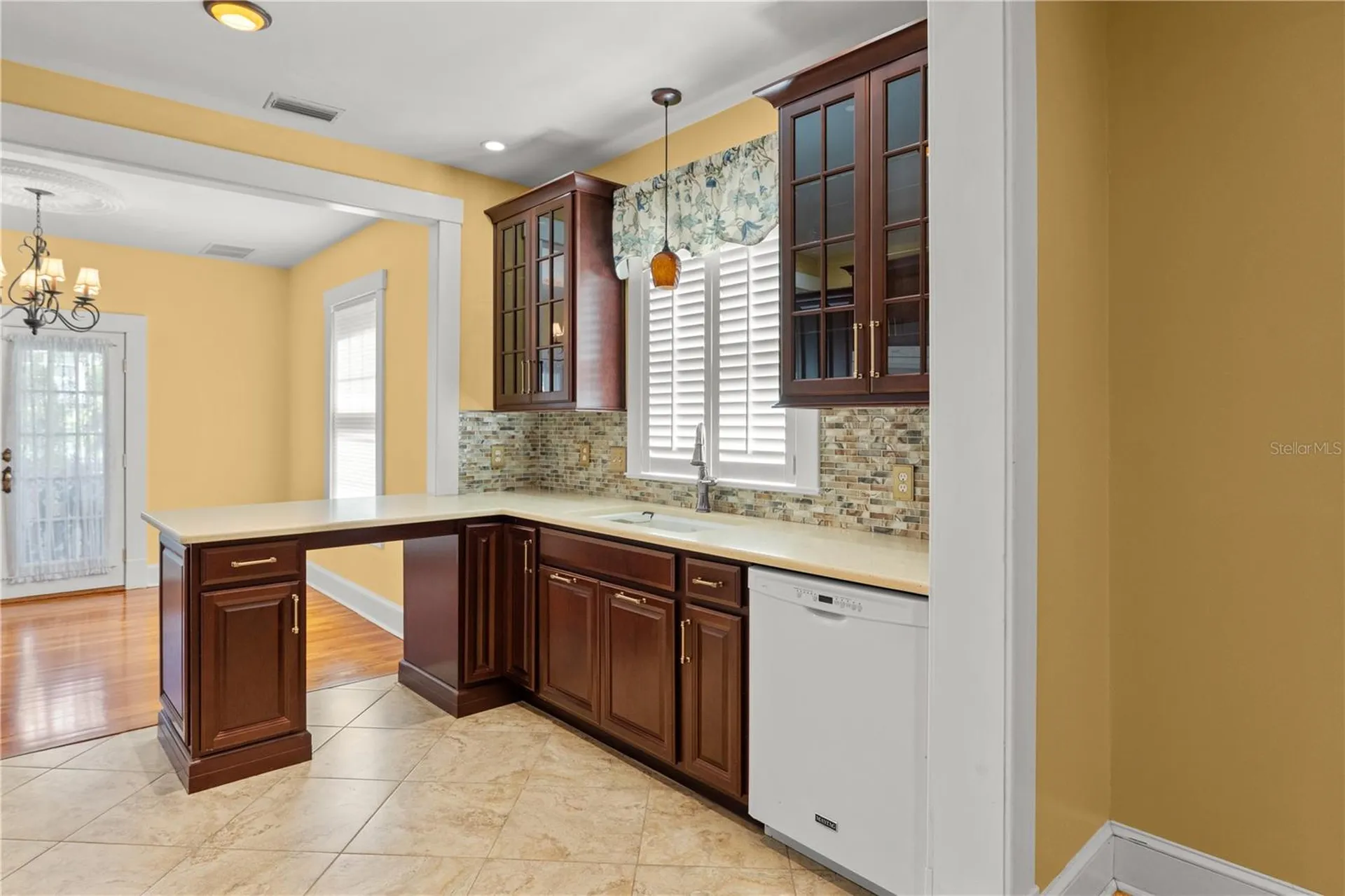 613 E Pine Street Orlando FL 32801