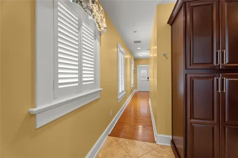 613 E Pine Street Orlando FL 32801