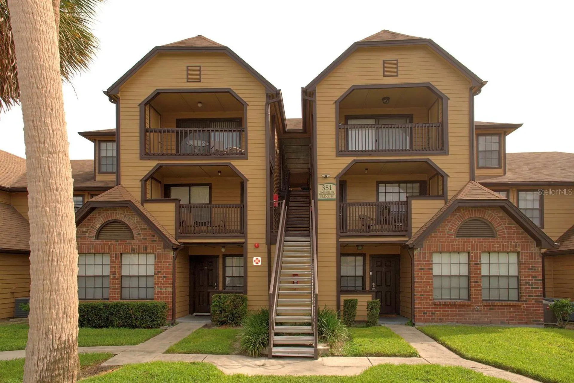 351 Lone Hill Drive Altamonte Springs FL 32701