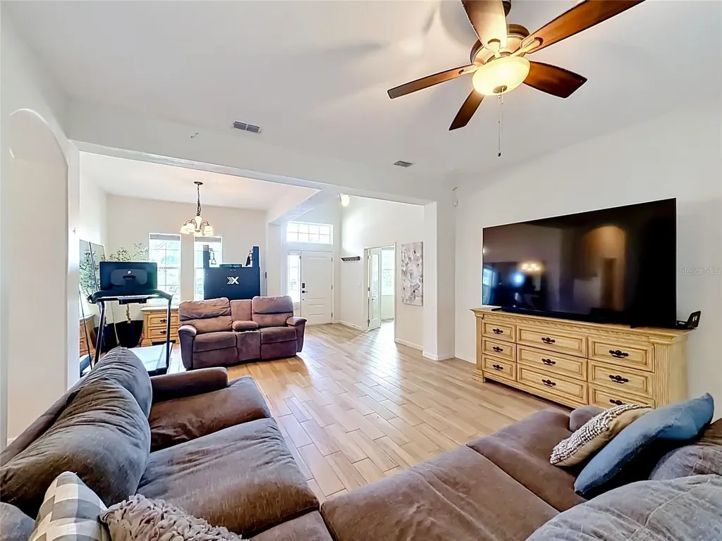 1867 Harrier Avenue Clermont FL 34711