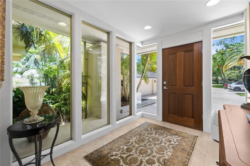 6305 Burning Tree Drive Seminole FL 33777