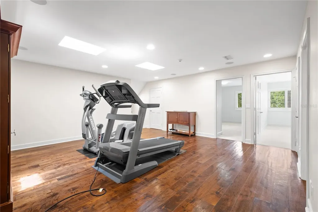 6305 Burning Tree Drive Seminole FL 33777
