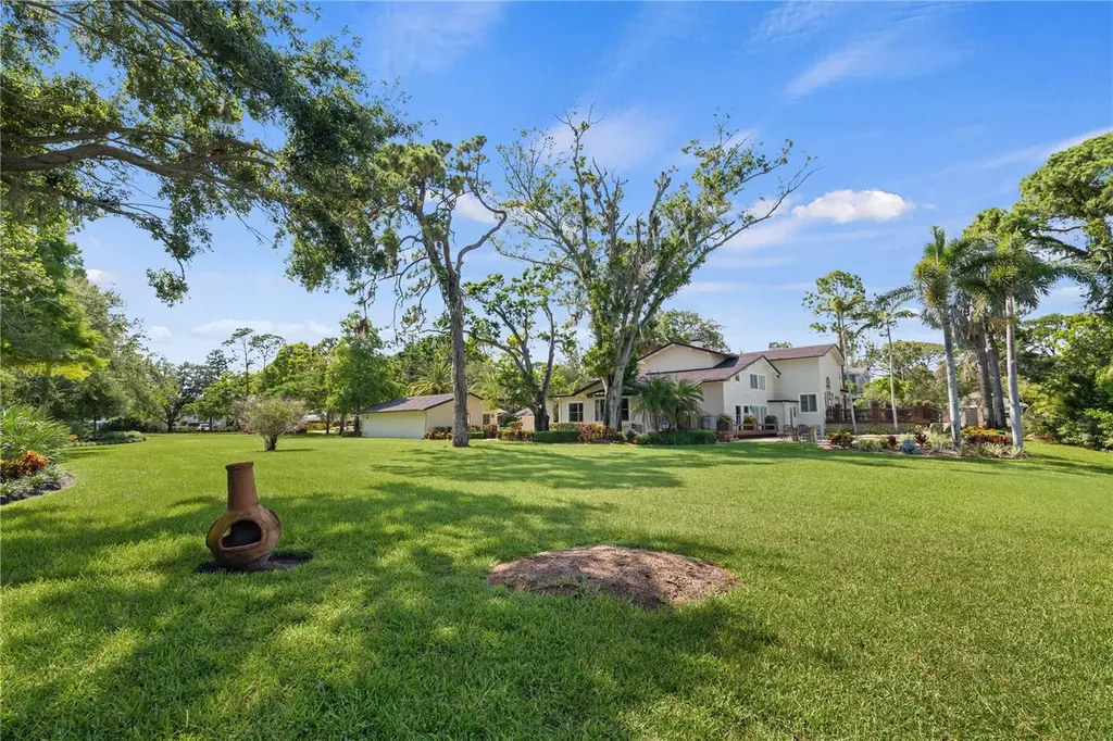 6305 Burning Tree Drive Seminole FL 33777