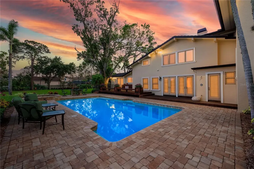 6305 Burning Tree Drive Seminole FL 33777