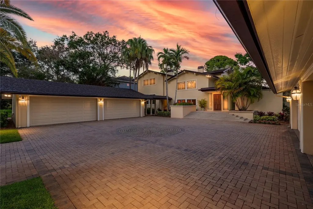 6305 Burning Tree Drive Seminole FL 33777