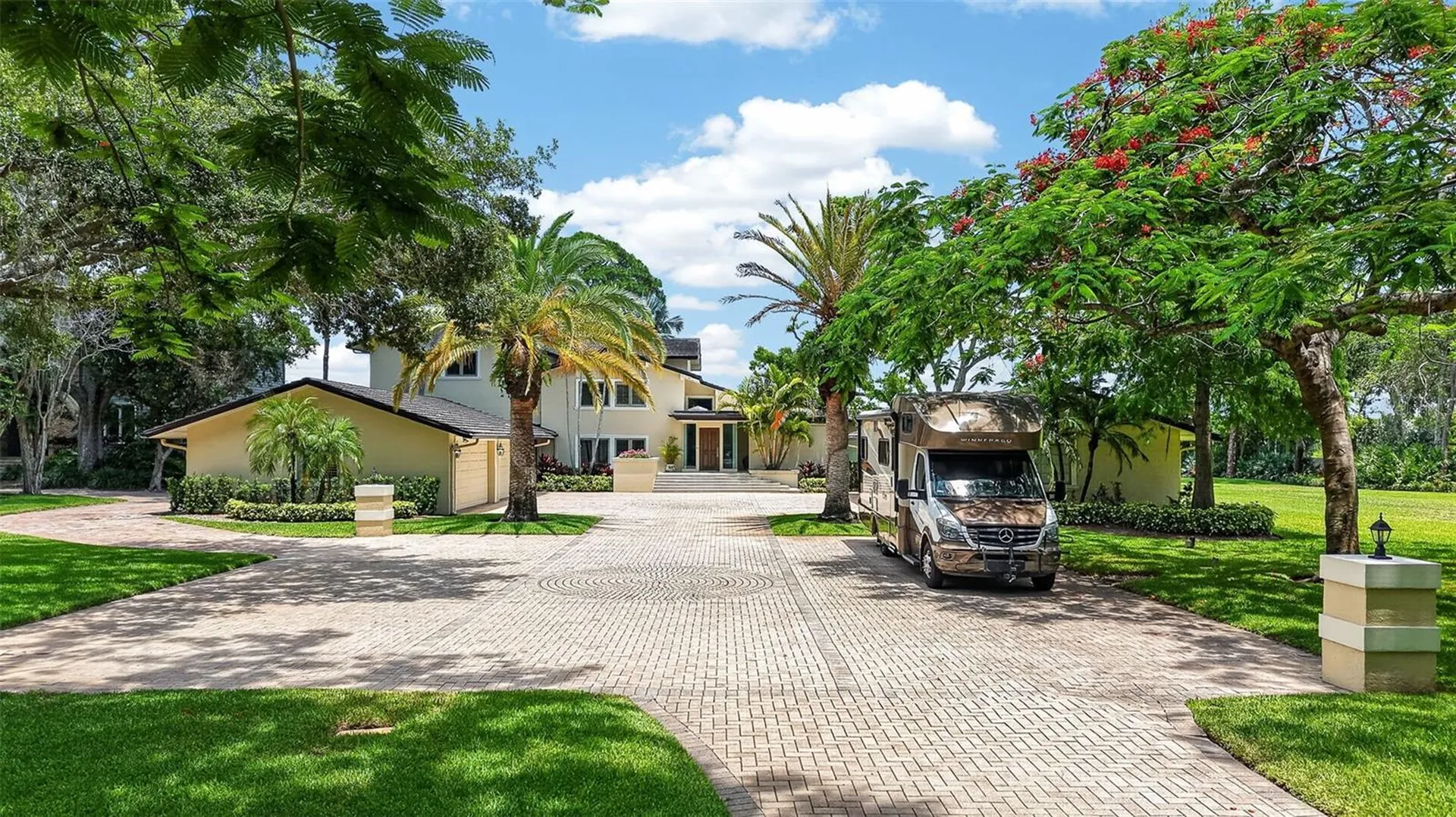 6305 Burning Tree Drive Seminole FL 33777