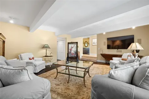 6305 Burning Tree Drive Seminole FL 33777