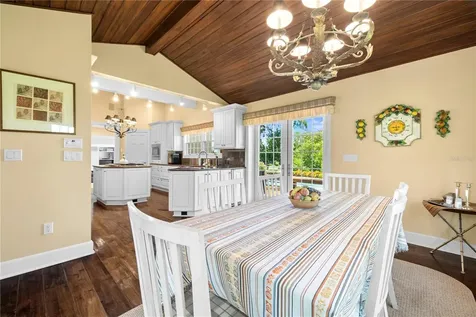 6305 Burning Tree Drive Seminole FL 33777