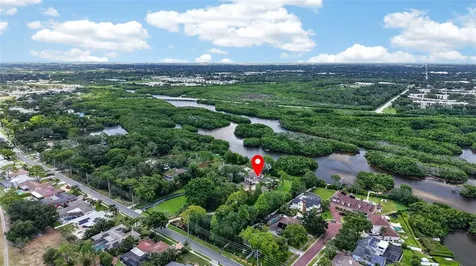 6305 Burning Tree Drive Seminole FL 33777