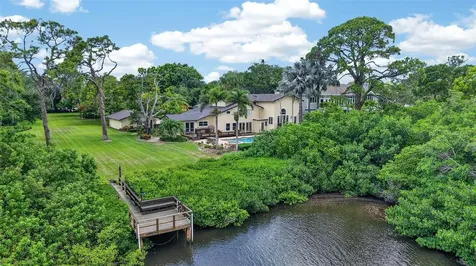 6305 Burning Tree Drive Seminole FL 33777