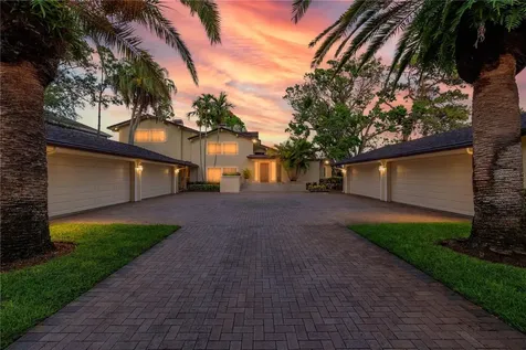 6305 Burning Tree Drive Seminole FL 33777