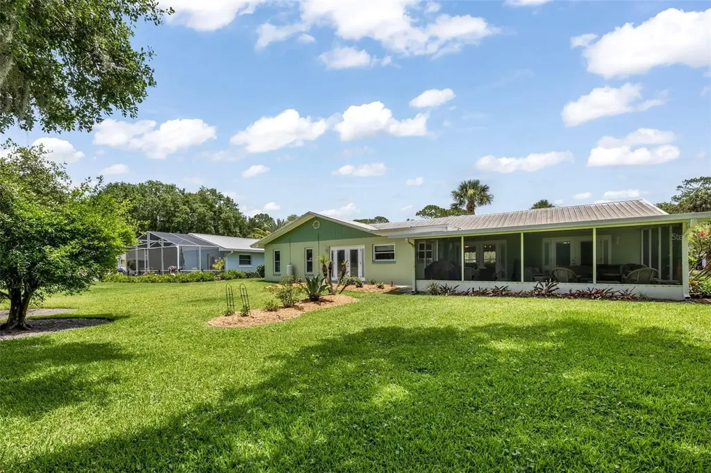 8 Courtney Place Palm Coast FL 32137