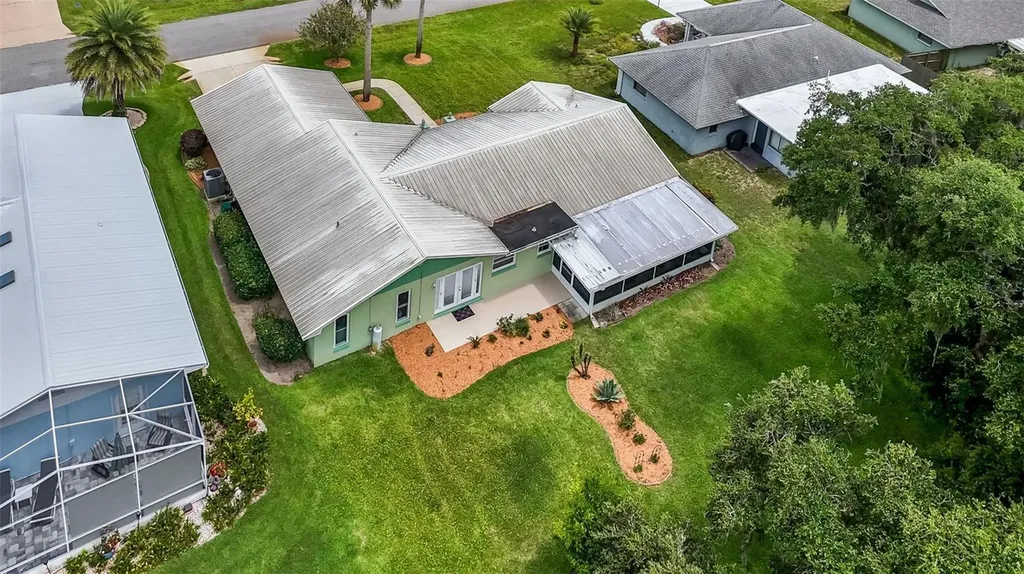 8 Courtney Place Palm Coast FL 32137