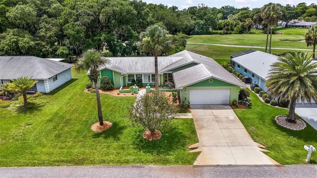 8 Courtney Place Palm Coast FL 32137