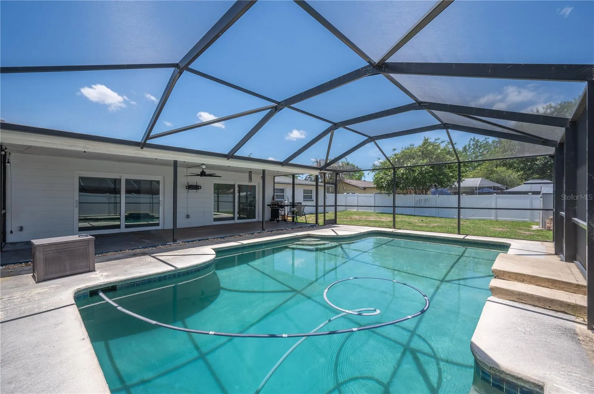 528 S Larry Circle Brandon FL 33511