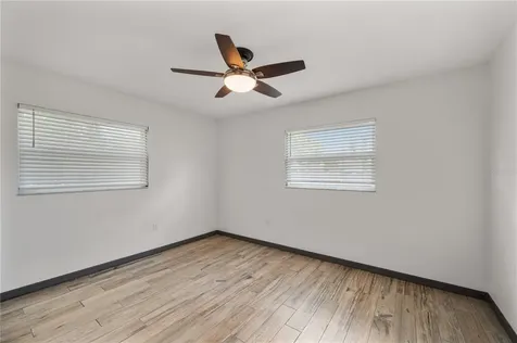 528 S Larry Circle Brandon FL 33511
