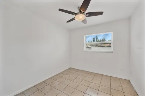 528 S Larry Circle Brandon FL 33511