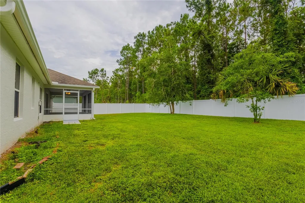 13 Zinnia Trail Palm Coast FL 32164