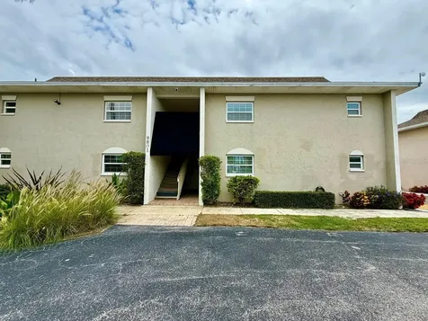 8801 Bay Pointe Drive Tampa FL 33615