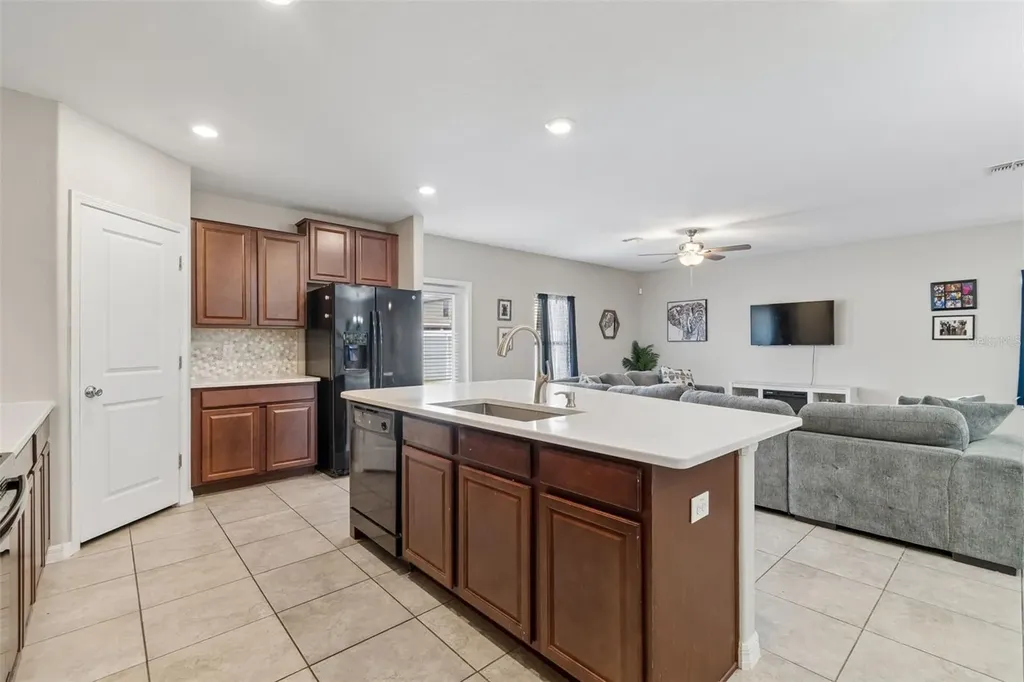 13917 Arbor Pines Drive Riverview FL 33579