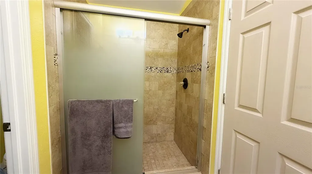 11848 Whisper Creek Drive Riverview FL 33569