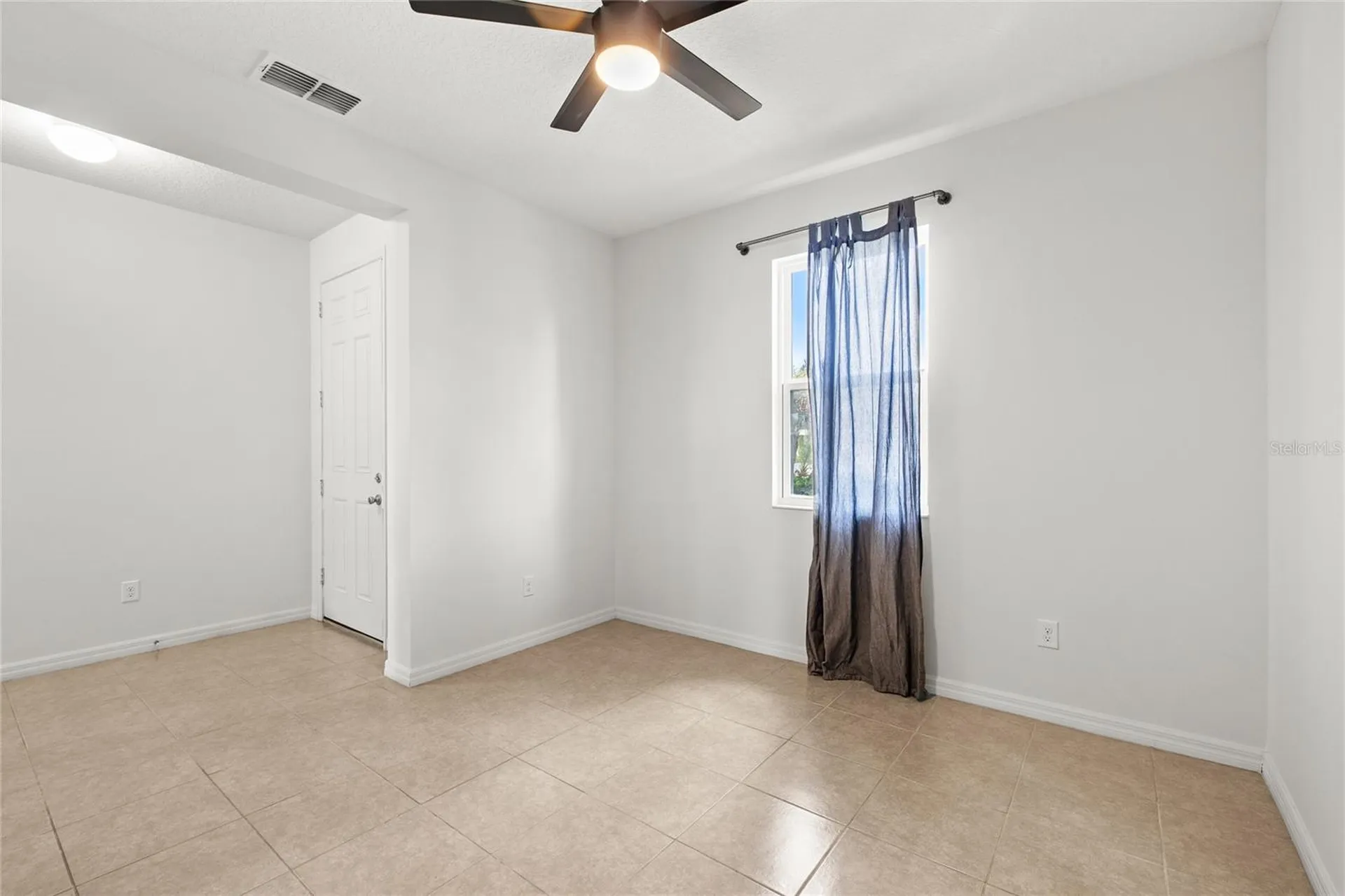12135 Carson Drive Orlando FL 32824
