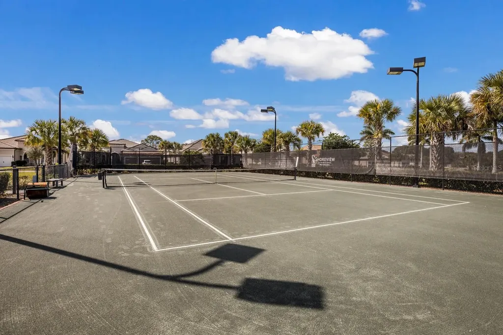 712 Sigsbee Loop Sarasota FL 34240