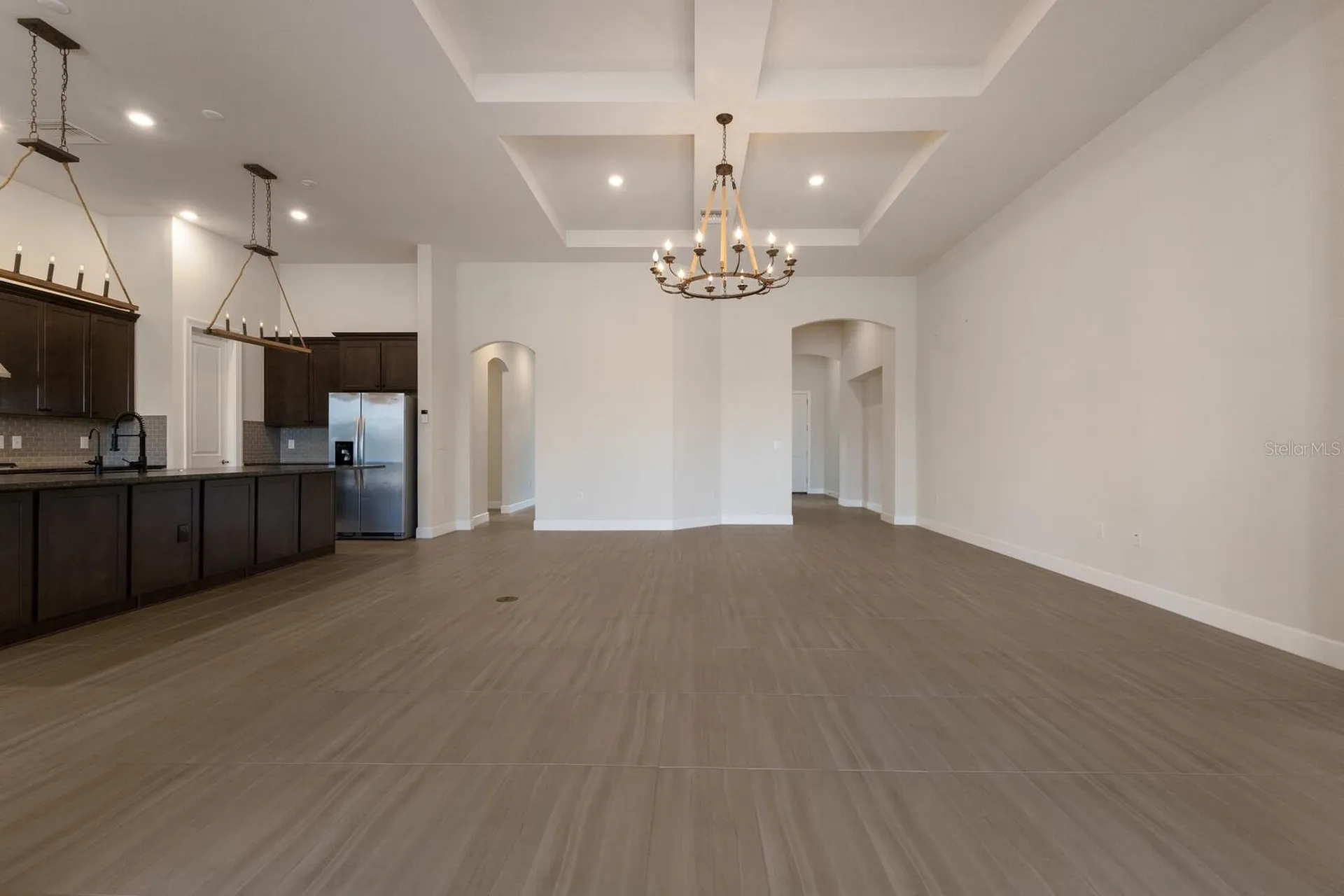 712 Sigsbee Loop Sarasota FL 34240