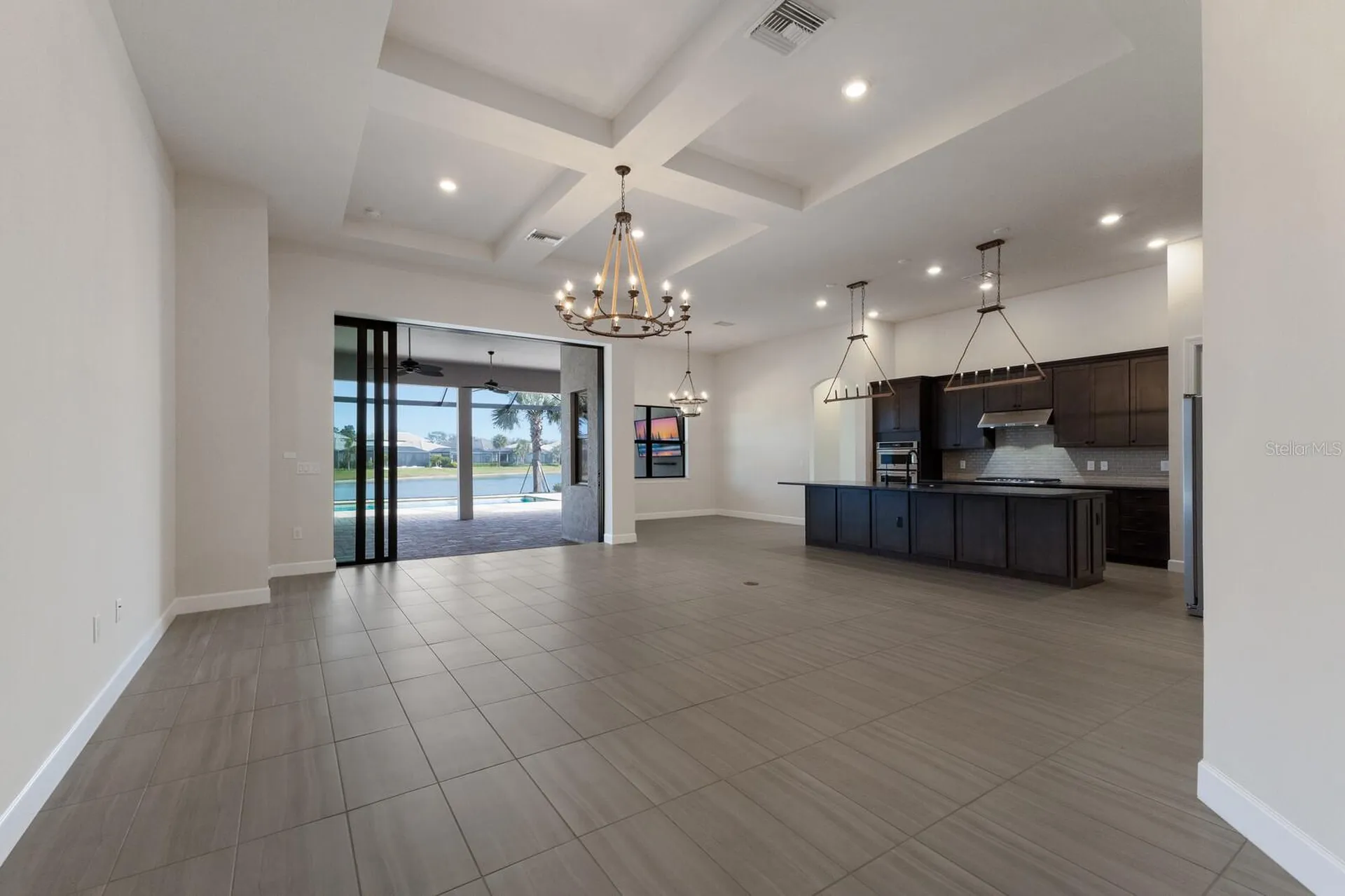 712 Sigsbee Loop Sarasota FL 34240