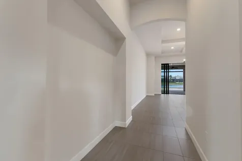712 Sigsbee Loop Sarasota FL 34240