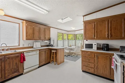 17 Meadowlark Circle Ellenton FL 34222
